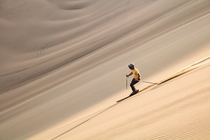 skiing-on-sand-and-off-road-in-lima-national-park-lomas-de-ancon