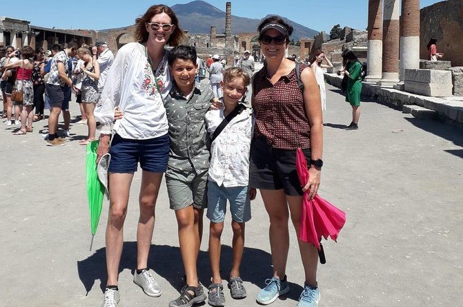 skip-the-line-private-tour-of-pompeii-for-kids-and-families
