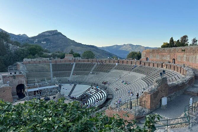 skip-the-line-taormina-half-day-greek-theater-and-historic-center