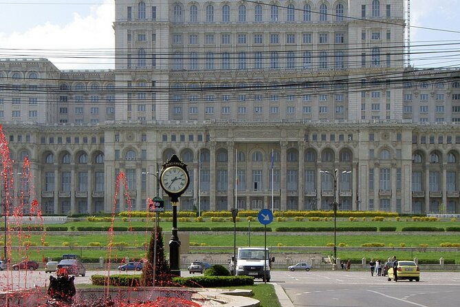skip-the-line-ticket-of-the-palace-of-parliament-in-bucharest