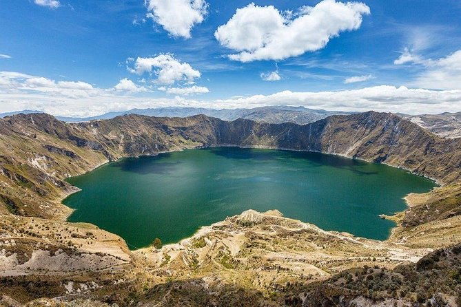 slow-travel-through-cotopaxi-quilotoa-banos-and-amazon-rainforest