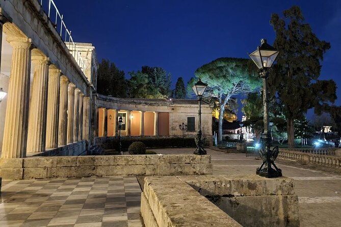small-group-corfu-evening-walking-tour-with-a-glass-of-wine