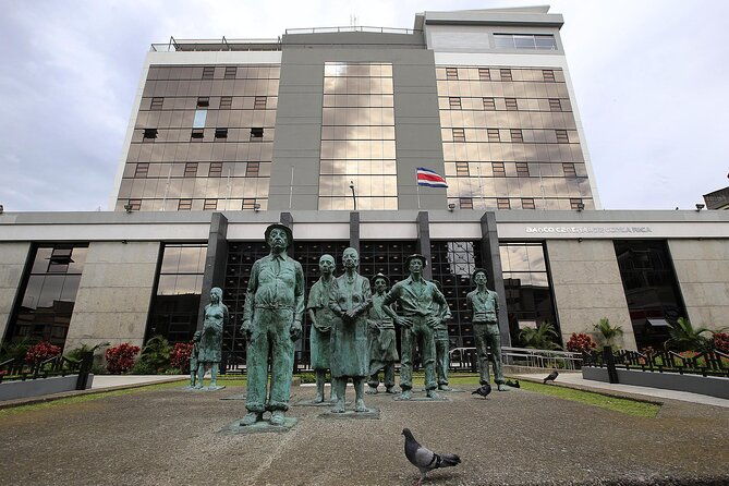 small-group-cultural-walking-tour-in-san-jose-costa-rica
