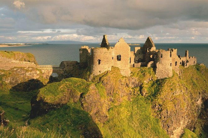 small-group-shore-tour-from-belfast-giants-causeway-and-belfast-day-trip