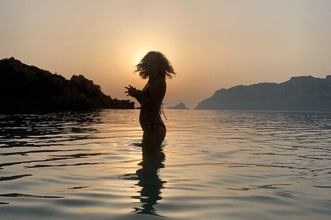 small-group-sunrise-kayak-tour-with-snorkeling-and-coffee
