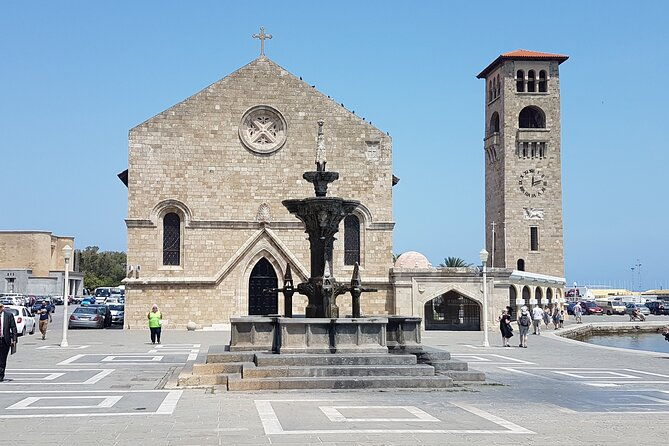 small-group-walking-tour-of-rhodes-old-town-from-the-cruise-port
