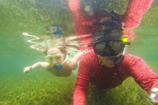 snorkeling-on-the-caribbean-side-of-panama