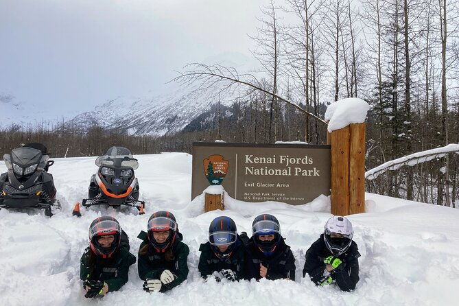 snowmobile-and-snowshoe-dual-adventure-in-kenai-fjords-np