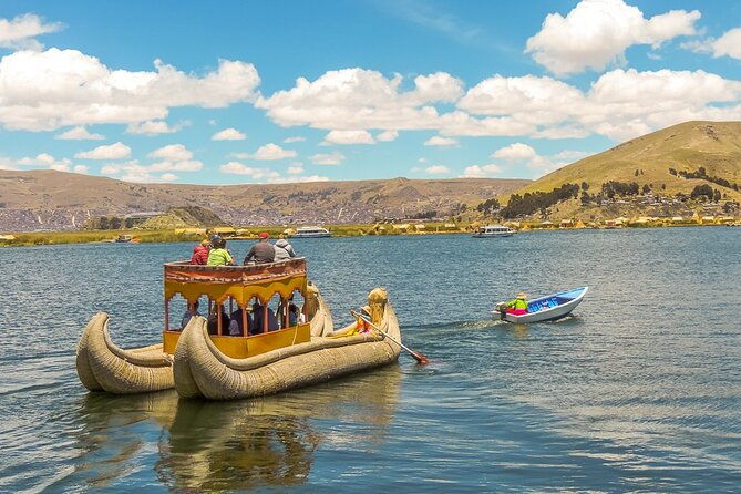 speedboat-day-trip-to-uros-and-taquile-from-puno