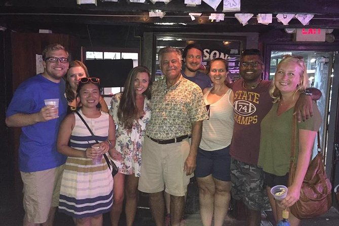 spirits-with-spirits-happy-hour-walking-bar-pub-crawl-2