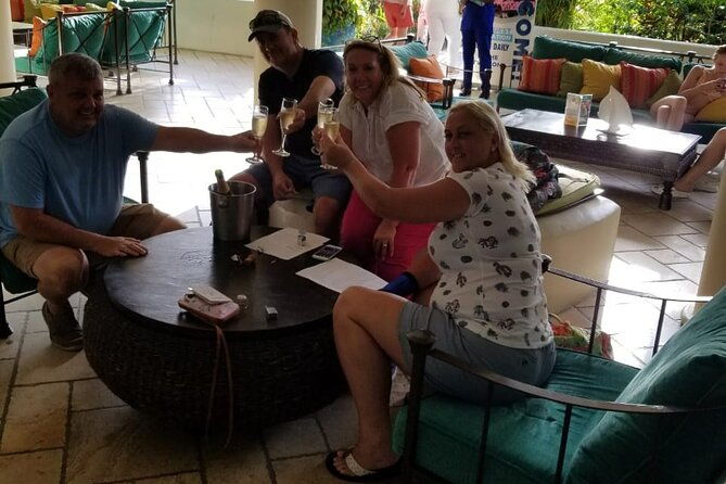 st-lucia-round-trip-transfer-from-george-f-l-charles-slu-airport