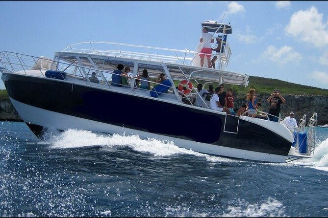 st-thomasst-john-snorkel-swim-beach-trip-on-luxury-mv-hydra