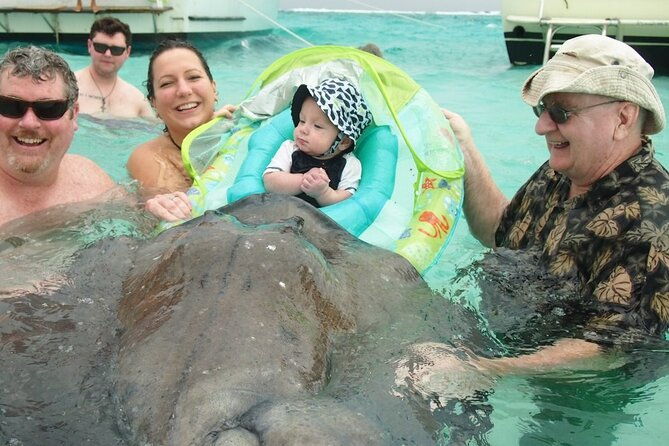 stingray-city-experience-plus-one-snorkeling-stop
