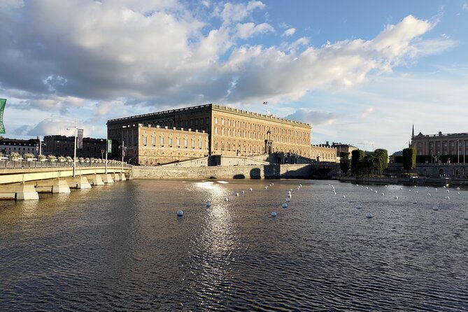 stockholm-must-see-old-town-boat-vasa-museum-3h-small-group-2