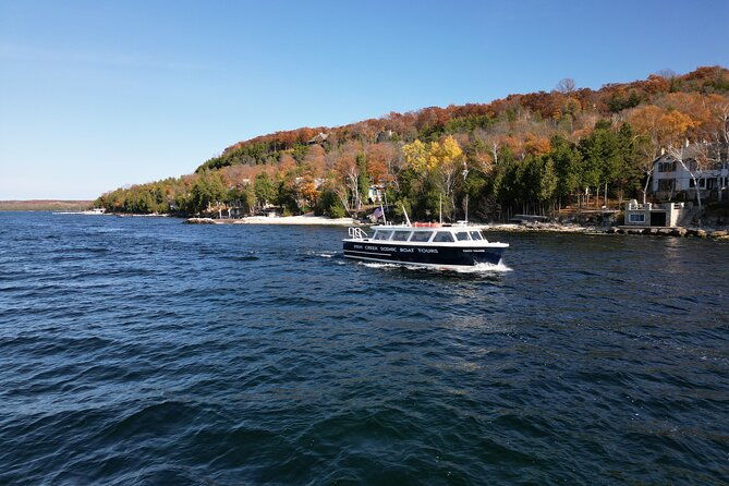 strawberry-islands-scenic-boat-tour-and-historic-cottage-row-2