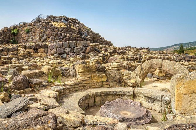 su-nuraxi-of-barumini-world-heritage-unesco-site-tour