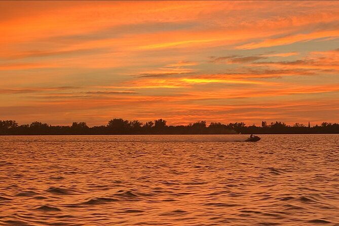 sunset-boat-tour-around-anna-maria-island