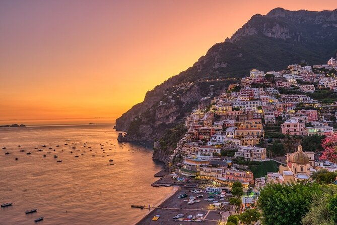 sunset-boat-tour-of-the-amalfi-coast