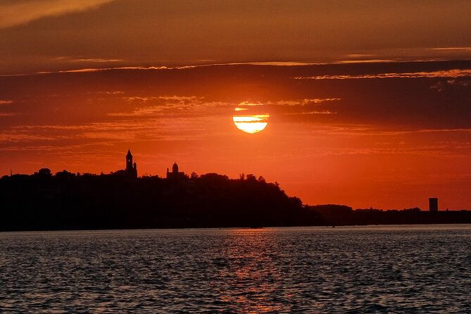 sunset-kayak-adventure-in-belgrade