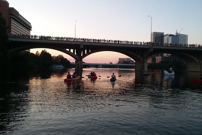 sunset-skyline-kayak-tour