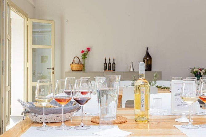 sunset-tour-with-visit-and-guided-tasting-of-5-wines-and-local-products