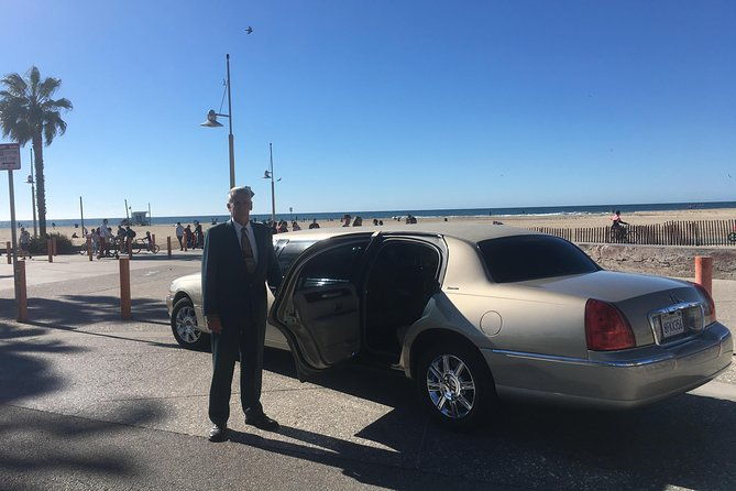 super-custom-dual-bar-limo-with-tour-guide-6-hour-los-angeles-private-tour