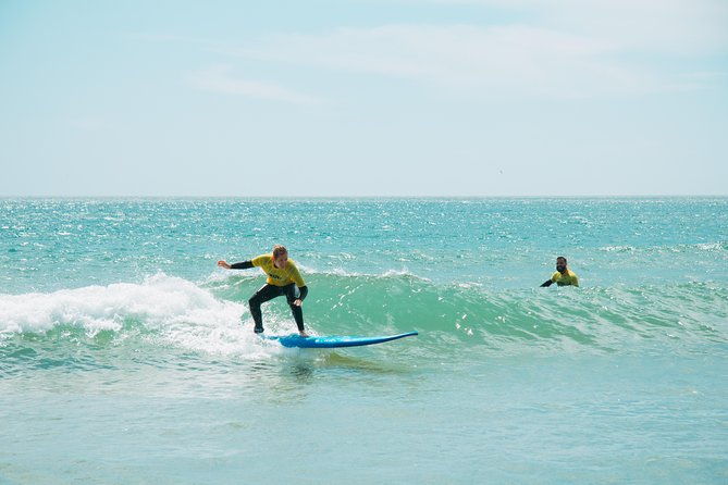 surf-lesson-with-transfer