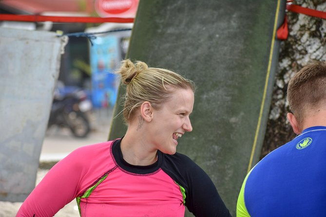 surf-lessons-in-manuel-antonio