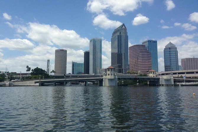 tampa-celebrity-homes-boat-tour