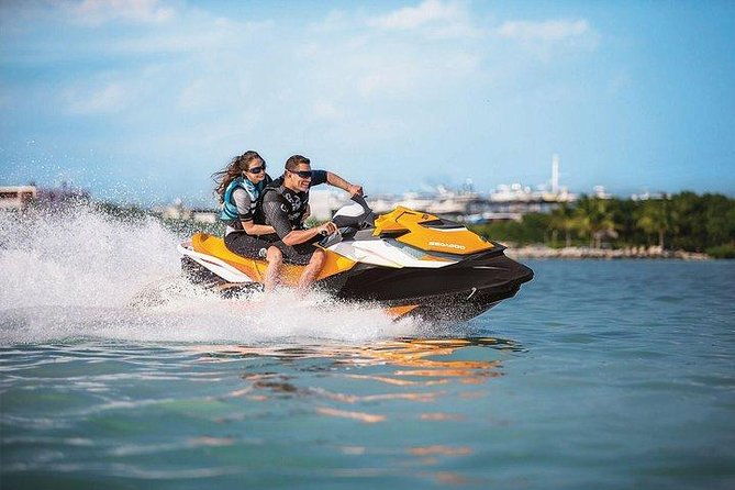 tandem-parasailing-and-jet-ski-in-puerto-del-carmen