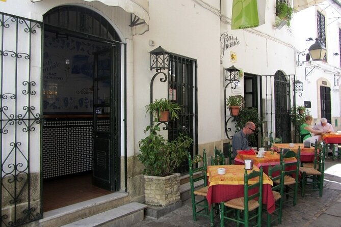 tapas-food-tour-in-jerez-de-la-frontera