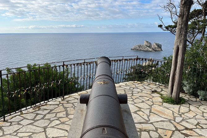 the-best-of-corfu-paleokastritsa-kanoni-mouse-island-and-old-town