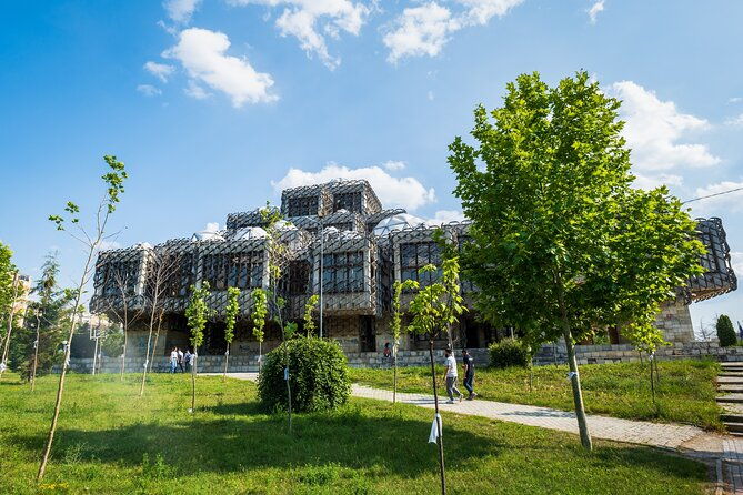 the-best-of-pristina-walking-tour