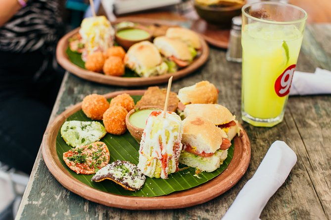 the-best-shared-guatemala-city-tour-traditional-food