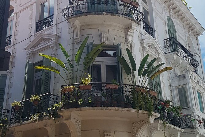 the-pearl-of-the-pacific-the-walled-city-walking-tour