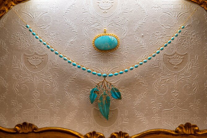 the-turquoise-museum-curators-tour