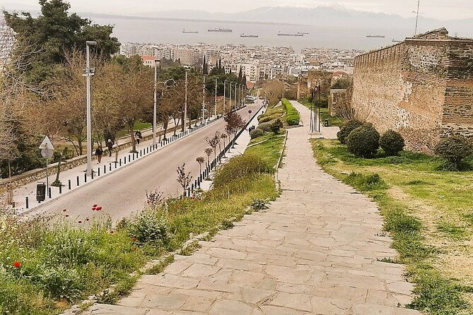 thessaloniki-old-town-culture-and-nature-herbal-walk