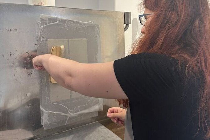 tokyo-6hr-private-guided-tour-washi-papermaking