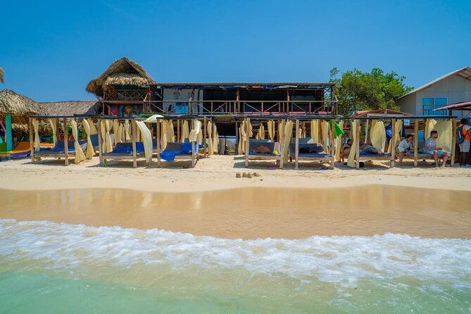 tour-5-islands-of-the-rosary-with-drinks-included