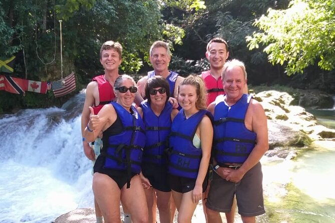 tour-blue-hole-and-secret-fall-with-a-stop-at-duns-river-fall