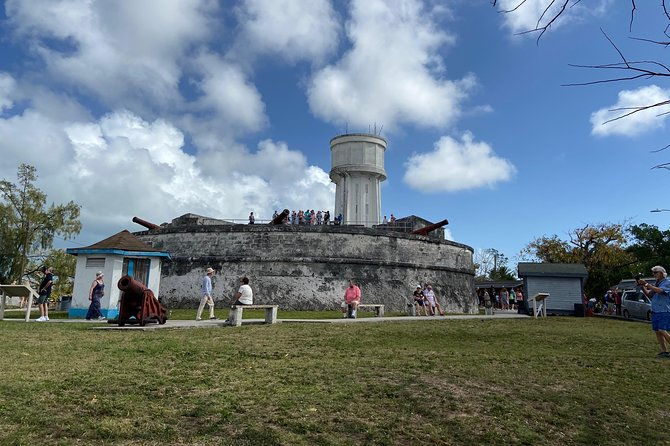tour-just-a-little-bit-city-tour-of-nassau