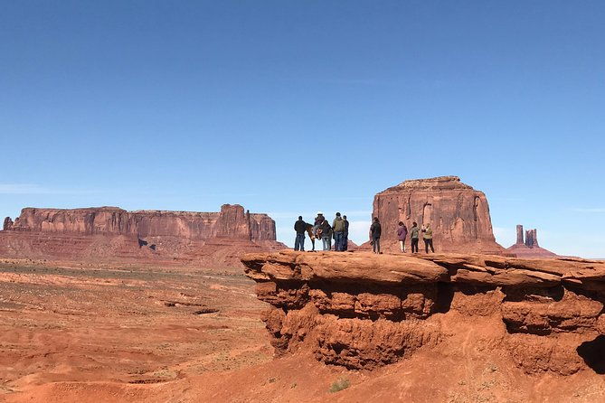 tour-monument-valley-with-a-navajo-guide-3sngt-1-5hr-2