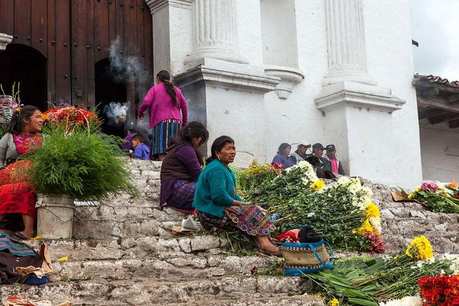 tour-to-chichicastenango-an-ancestral-mayan-market-panajachel