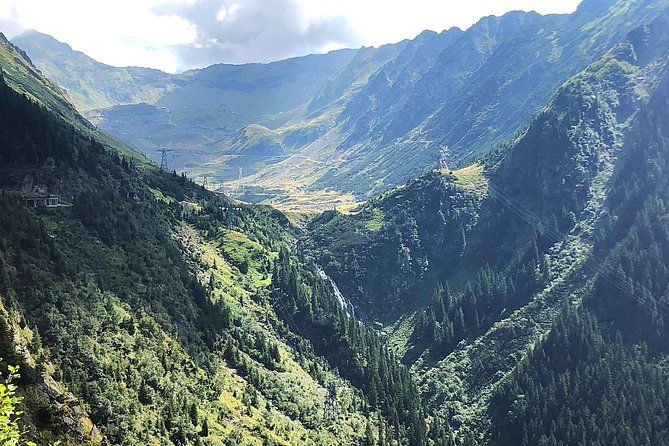 transfagarasan-highway-and-bran-castle-day-trip-from-brasov