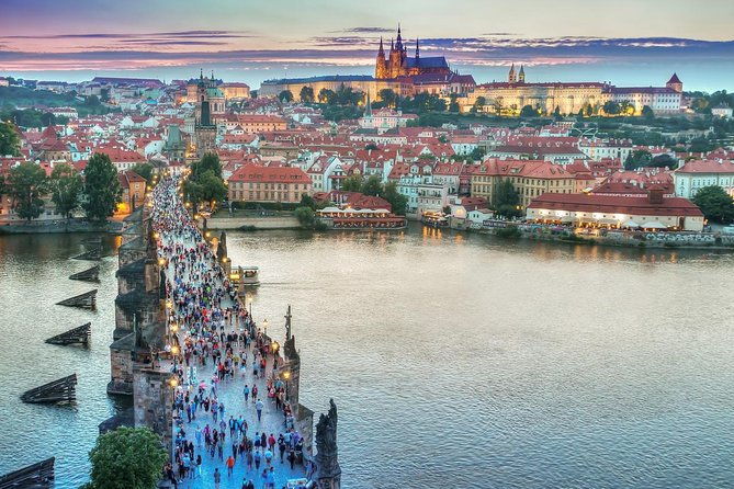 transfer-from-cesky-krumlov-to-prague-private-daytrip-with-2h-for-sightseeing