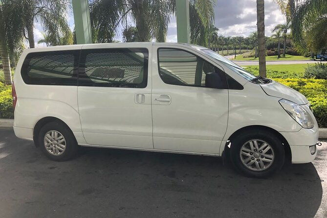 transfers-from-bayahibe-to-the-airport-and-vice-versa