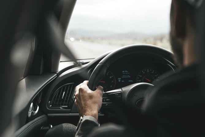 trelew-airport-shuttle-transfer-to-puerto-madryn