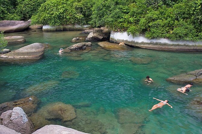 trip-to-the-beaches-of-trinidad-nature-sea-by-paraty-tours
