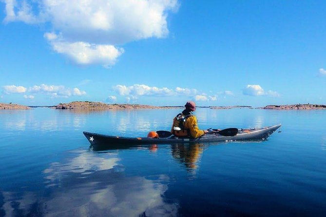 turku-archipelago-kayaking-evening