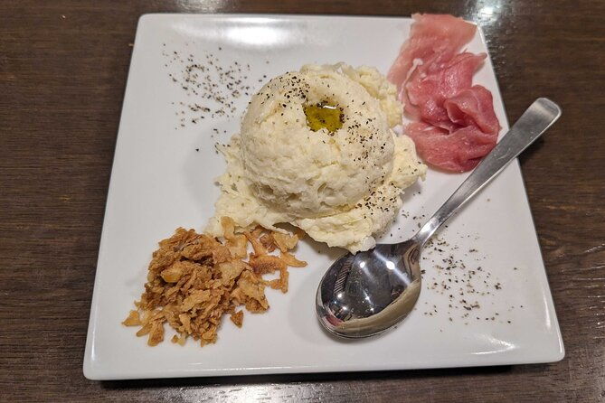 ueno-private-walking-tour-and-night-food-tour
